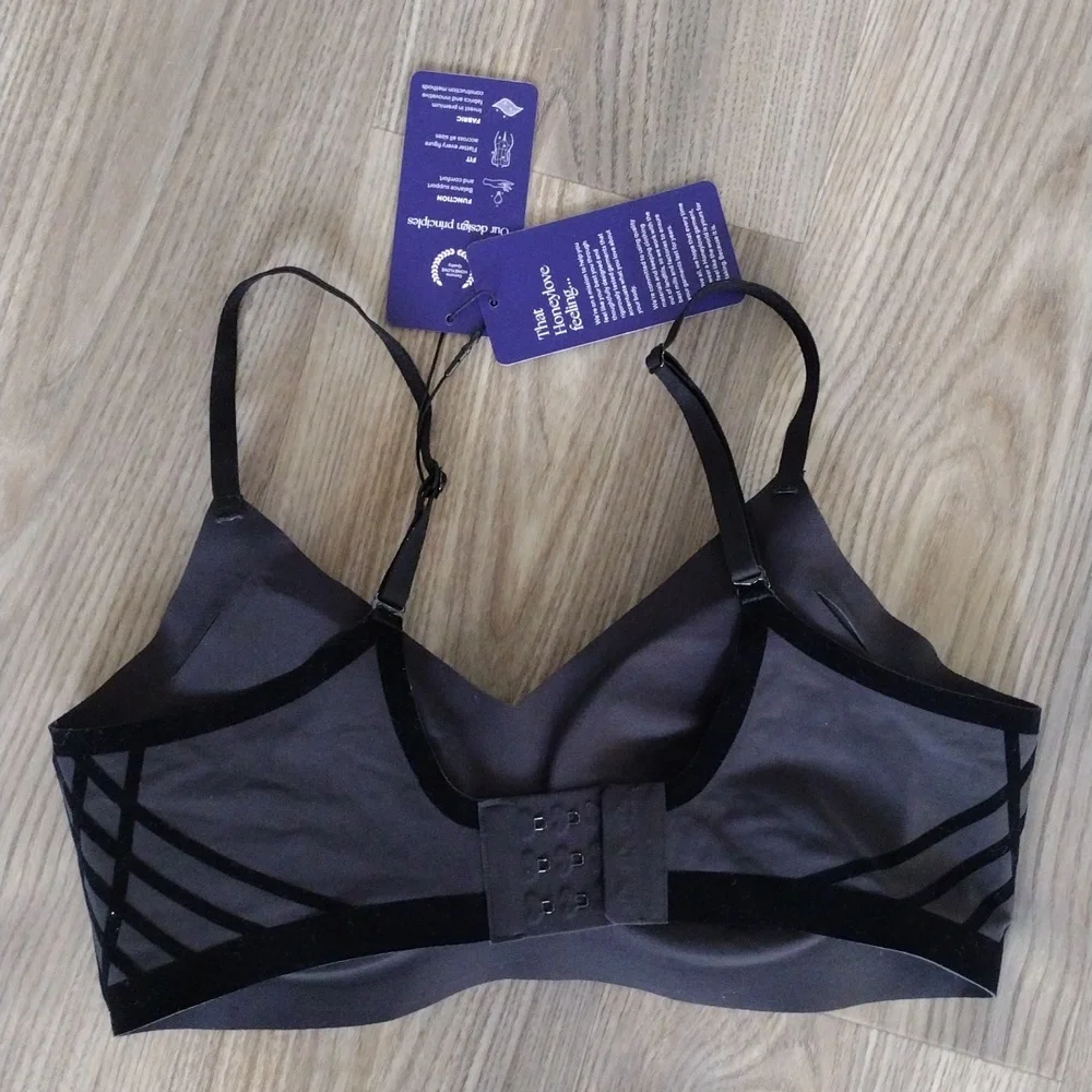 HONEYLOVE SILHOUETTE Black WIRELESS BRA VAMP SIZE M NEW With Taha